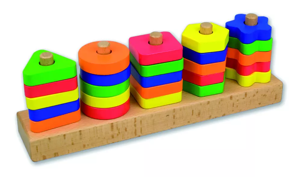 Drewniany sorter to doskonała zabawka edukacyjna dla dzieci powyżej 3 roku życia.